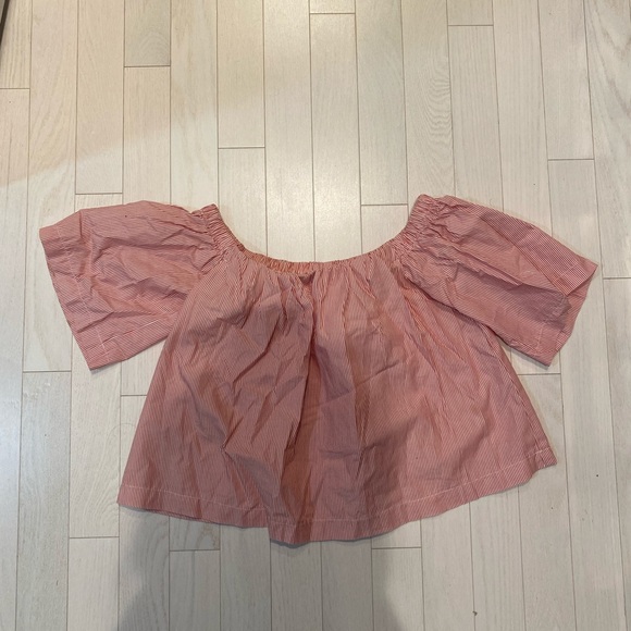 Reformation Off The Shoulder top - Picture 2 of 3